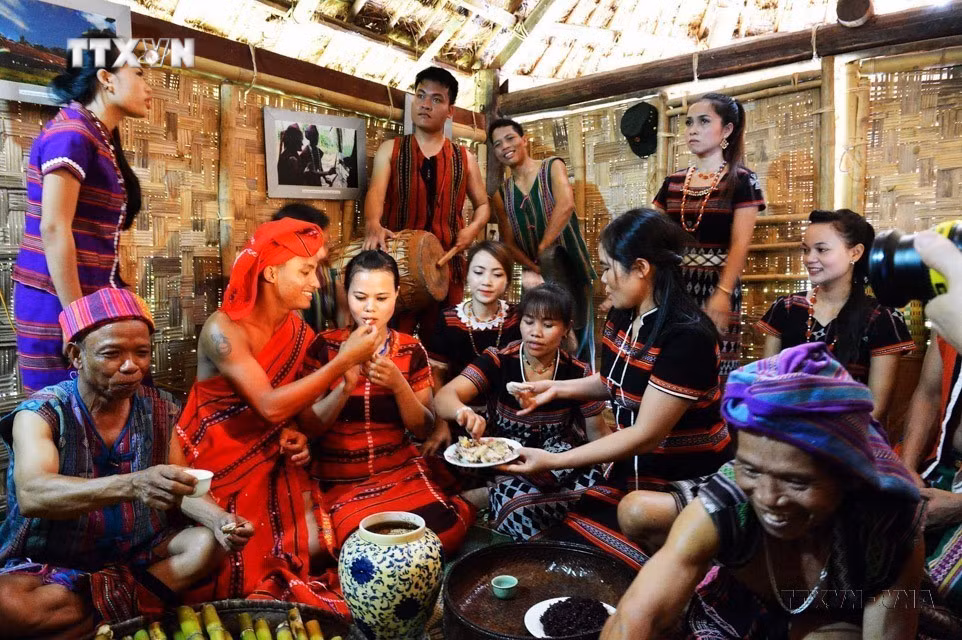 vna_potal_ngay_gia_dinh_viet_nam_286_“gia_dinh_hanh_phuc_-_quoc_gia_thinh_vuong”_7446445.jpg