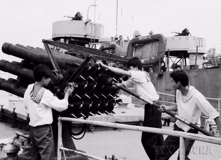 VN87D6~1.JPG