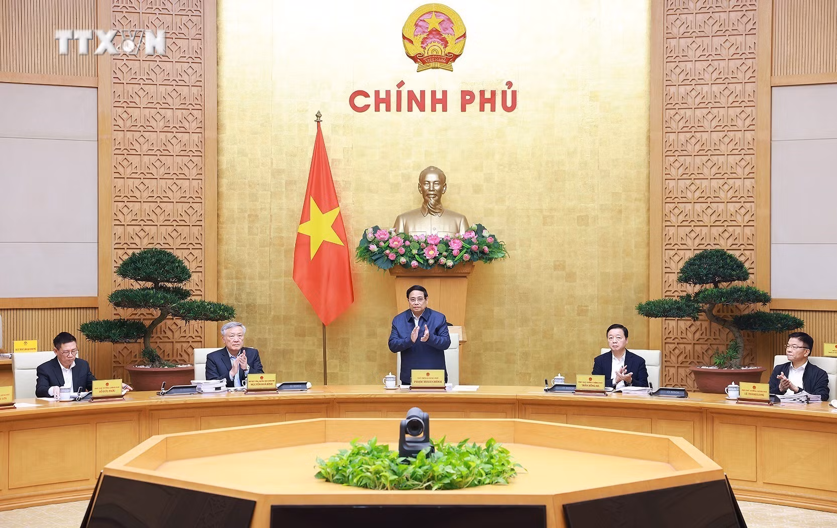 vna_potal_thu_tuong_chu_tri_phien_hop_chinh_phu_thuong_ky_thang_11_nam_2024_7743781.jpg