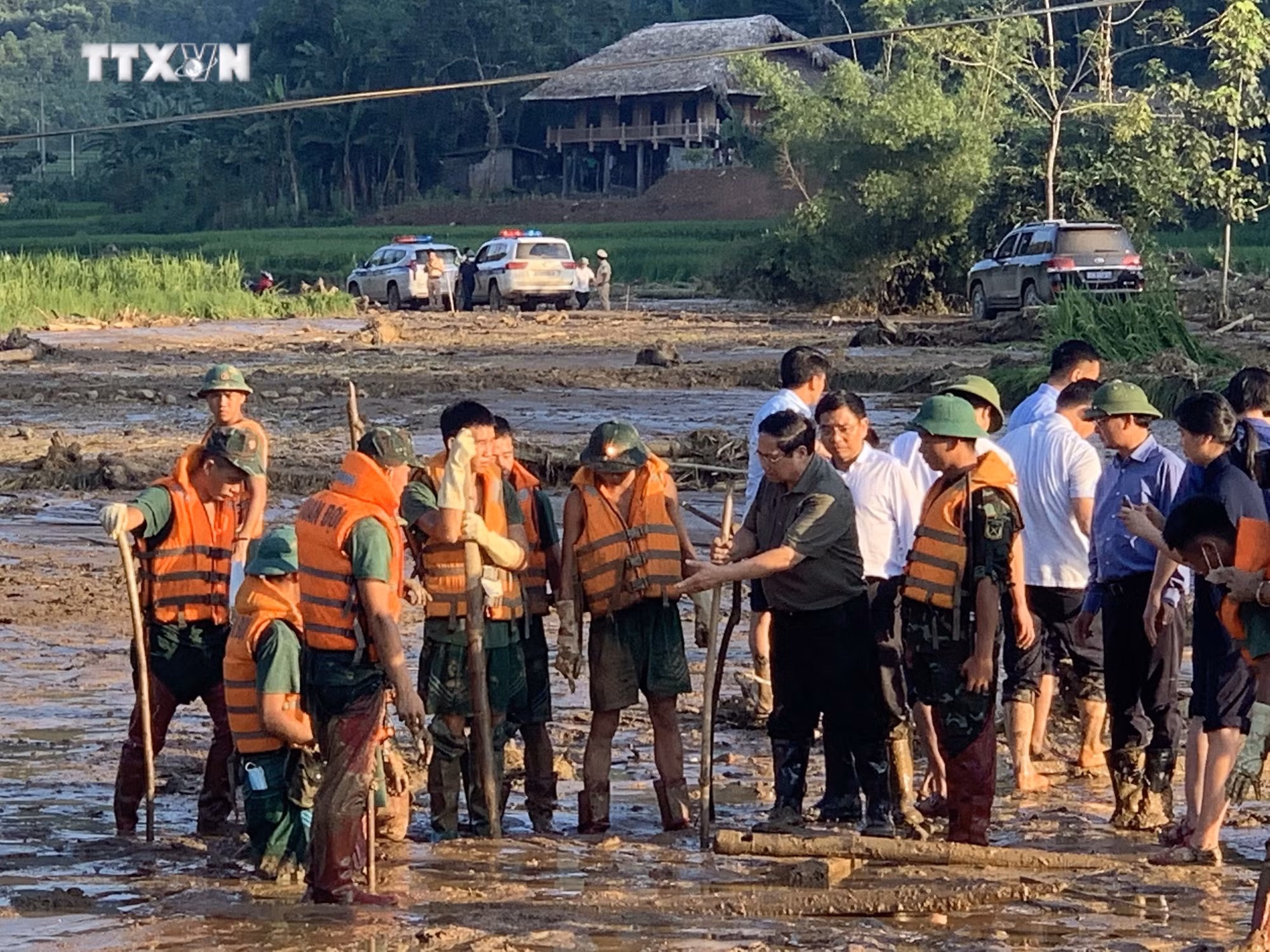 vna_potal_thu_tuong_chi_dao_tim_kiem_nguoi_mat_tich_tai_lang_nu_lao_cai_7591521(1).jpeg