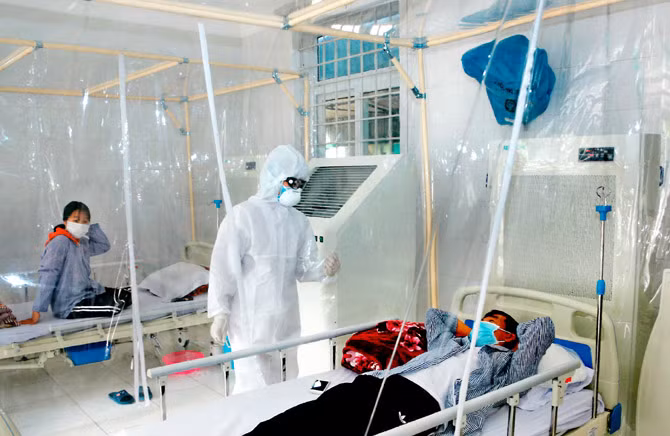 Không có thêm ca mắc COVID-19 mới; còn hơn 7.100 người đang phải theo dõi, cách ly