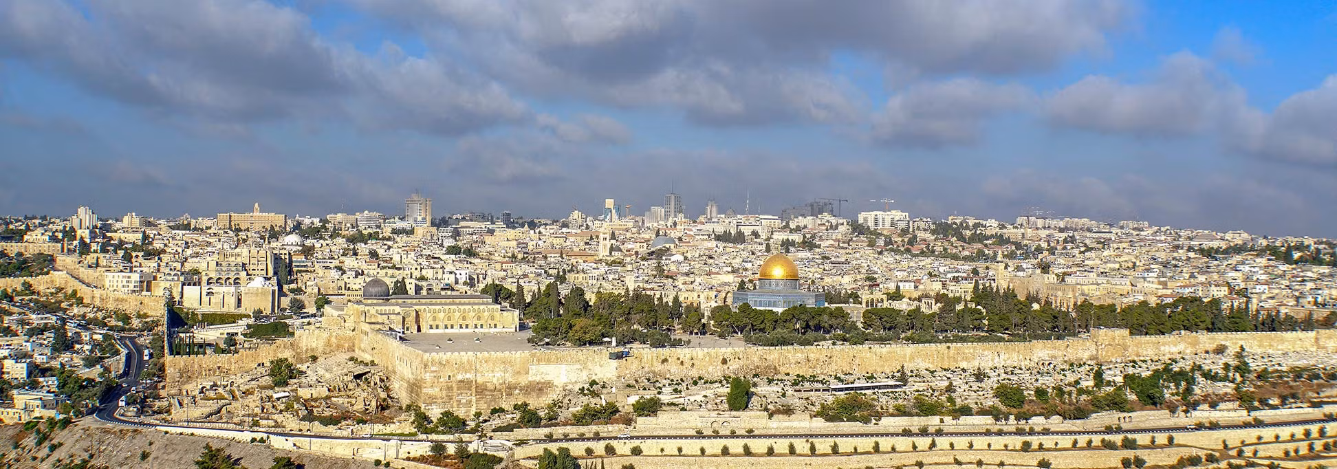 Phát lộ phiến đá đánh dấu ranh giới có niên đại 1.700 năm ở Israel