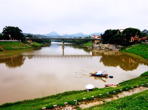 Lũ trên sông Kỳ Cùng đang lên nhanh