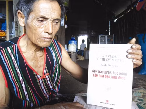 Người giữ "hồn" sử thi M'Nông