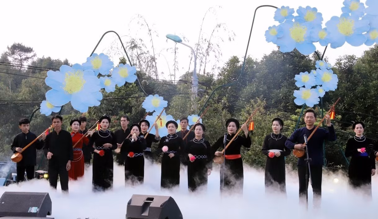 Chương trình văn hóa nghệ thuật trong ngày khai mạc. Ảnh: TTXVN phát