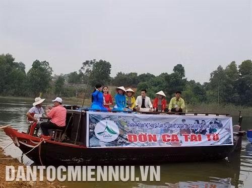 Các hoạt động tháng 10 “Miền Tây mến thương" tại Làng Văn hóa