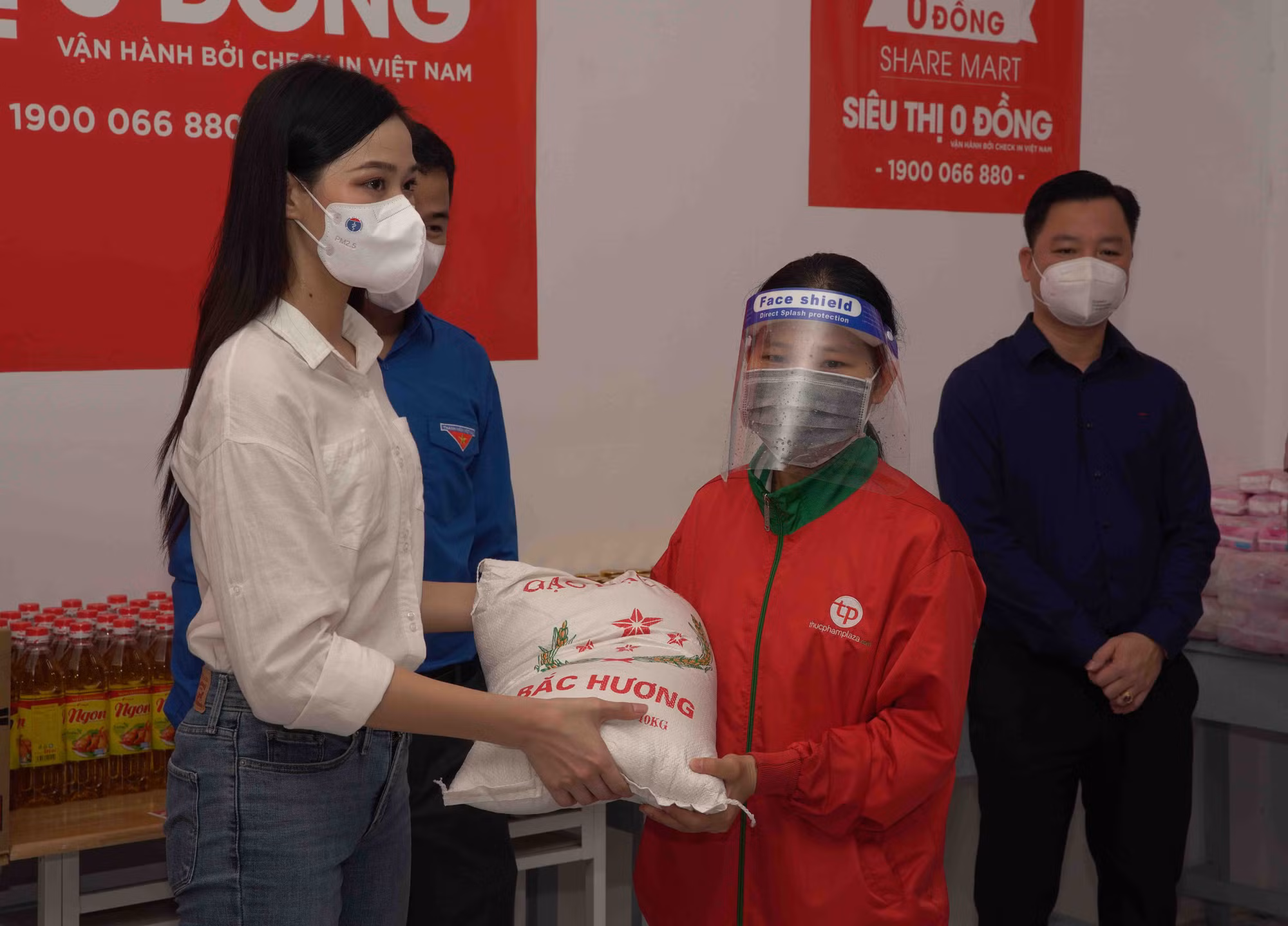 Khai trương “Siêu thị 0 đồng – Share Mart” cơ sở 2 tại Hà Nội
