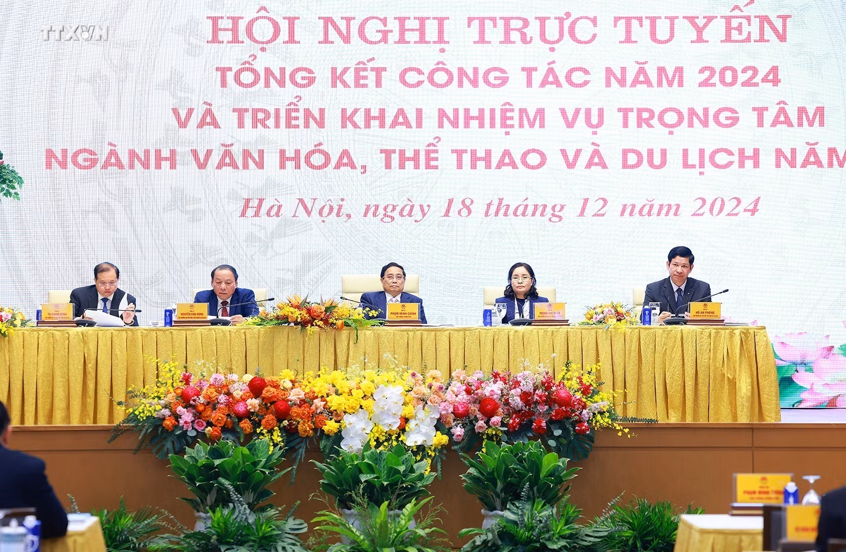 vna_potal_thu_tuong_du_hoi_nghi_trien_khai_nhiem_vu_nganh_vh_tt_va_dl_nam_2025_7762673 (1).jpg