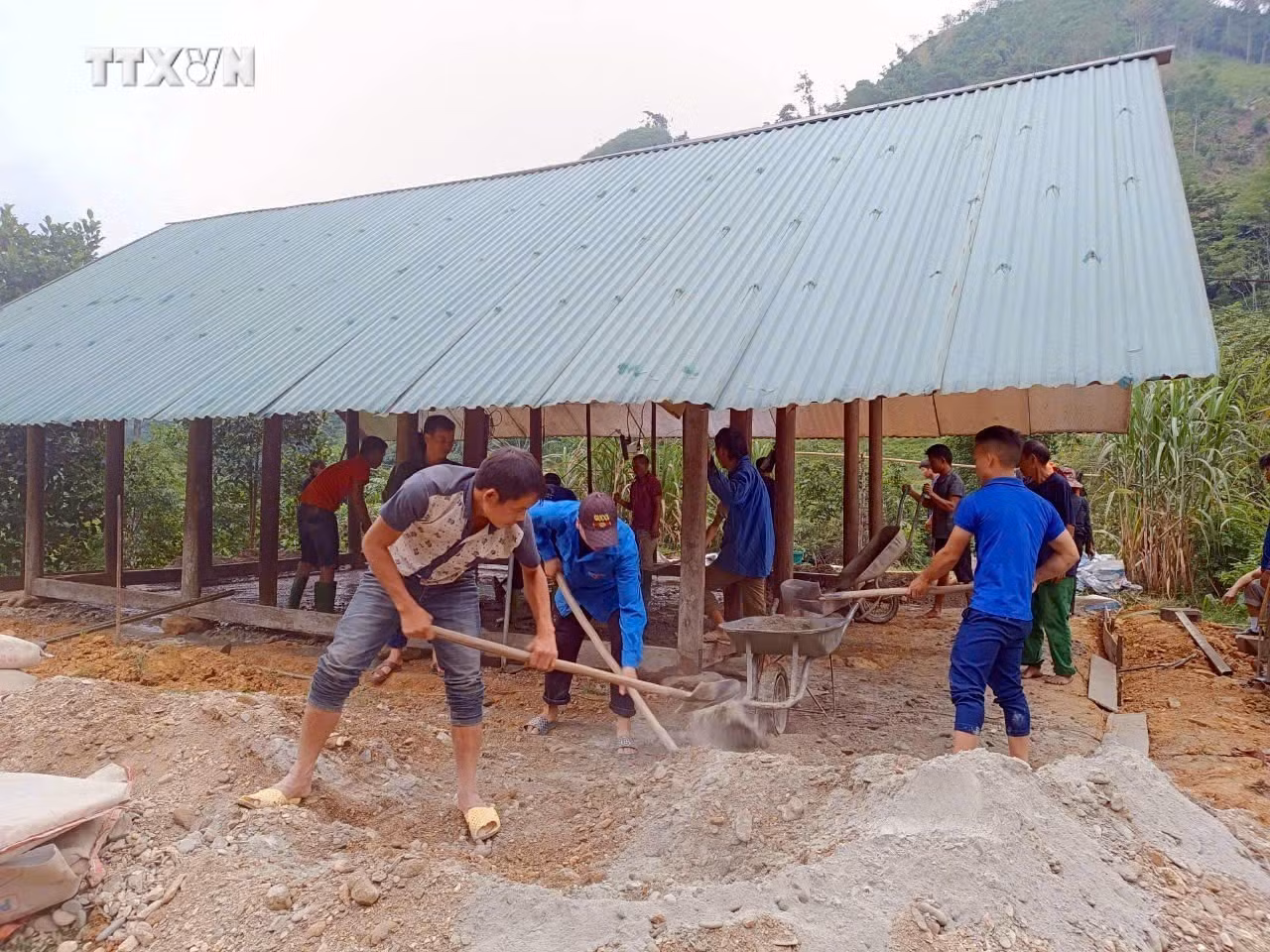 vna_potal_tuyen_quang_xoa_nha_tam_nha_dot_nat_cho_hon_7000_ho_ngheo_7762871.jpg