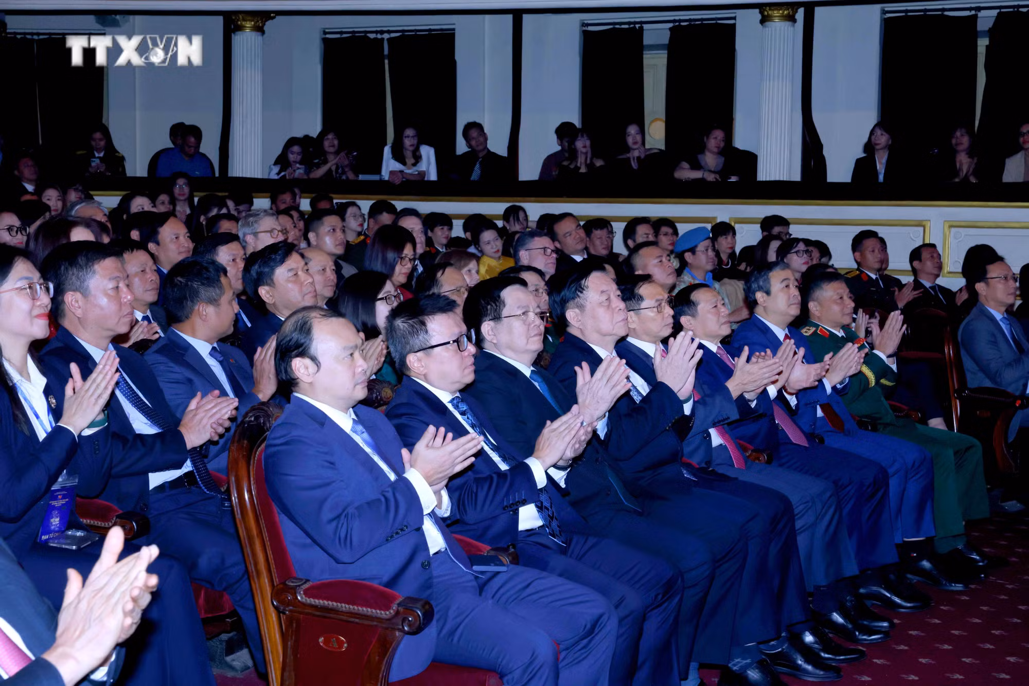 vna_potal_le_trao_giai_thuong_toan_quoc_ve_thong_tin_doi_ngoai_lan_thu_10_7737086.jpg