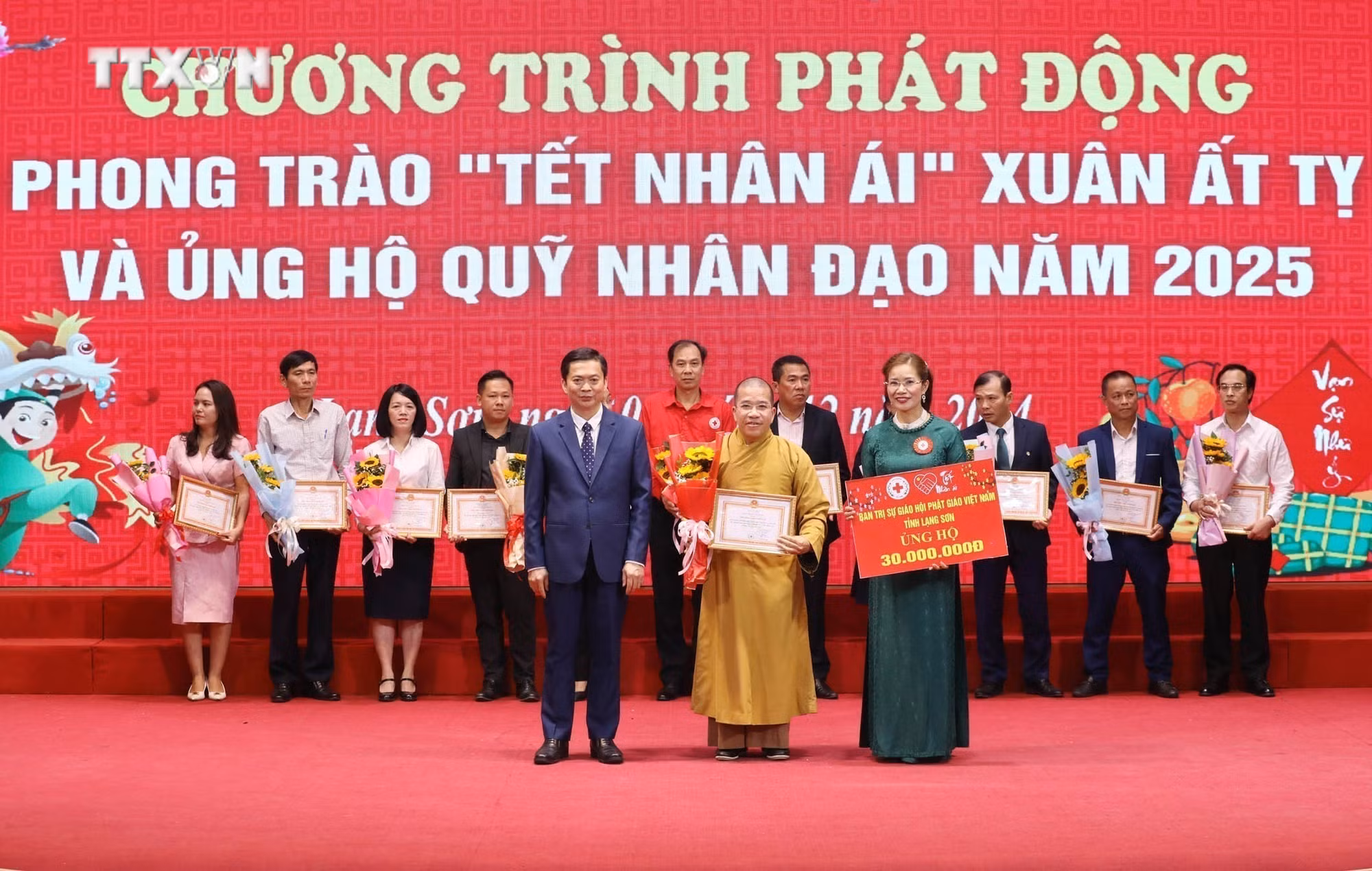 vna_potal_lang_son_phat_dong_phong_trao_“tet_nhan_ai”_xuan_at_ty_va_ung_ho_quy_nhan_dao_nam_2025_130109021_7737996.jpg