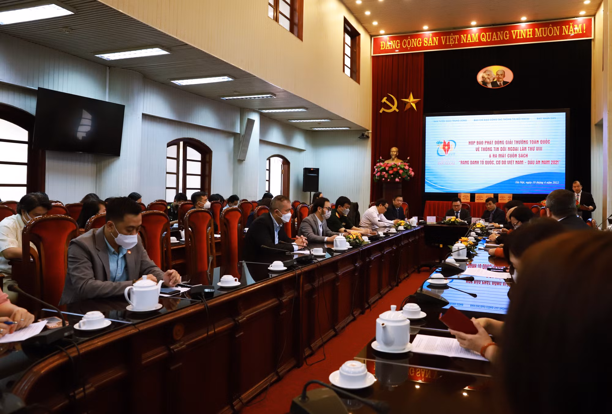 Họp báo phát động Giải thưởng toàn quốc về thông tin đối ngoại lần thứ VIII
