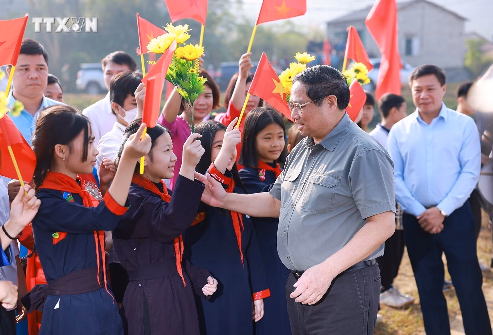 vna_potal_thu_tuong_pham_minh_chinh_du_ngay_hoi_dai_doan_ket_toan_dan_toc_tai_lang_son_7703036.jpg