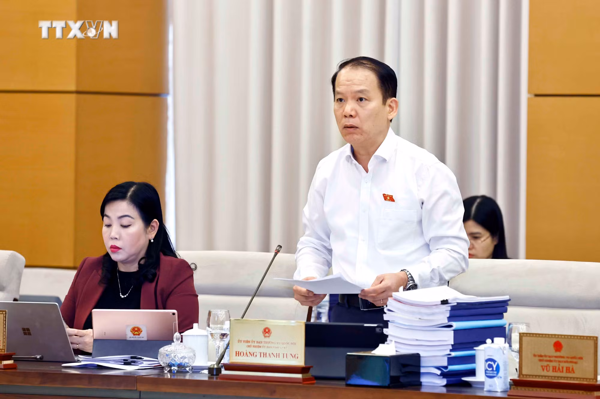 vna_potal_ubtv_quoc_hoi_xem_xet_sap_xep_don_vi_hanh_chinh_cap_huyen_cap_xa_giai_doan_2023_–_2025_cua_12_tinh_7703076.jpg