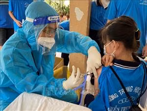 Tiến hành các thủ tục để mua vaccine cho trẻ từ 5-11 tuổi