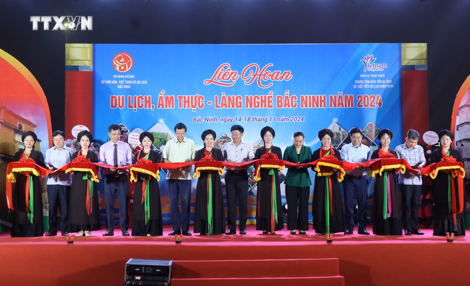 vna_potal_khai_mac_lien_hoan_du_lich_am_thuc_–_lang_nghe_bac_ninh_nam_2024_7704526.jpg