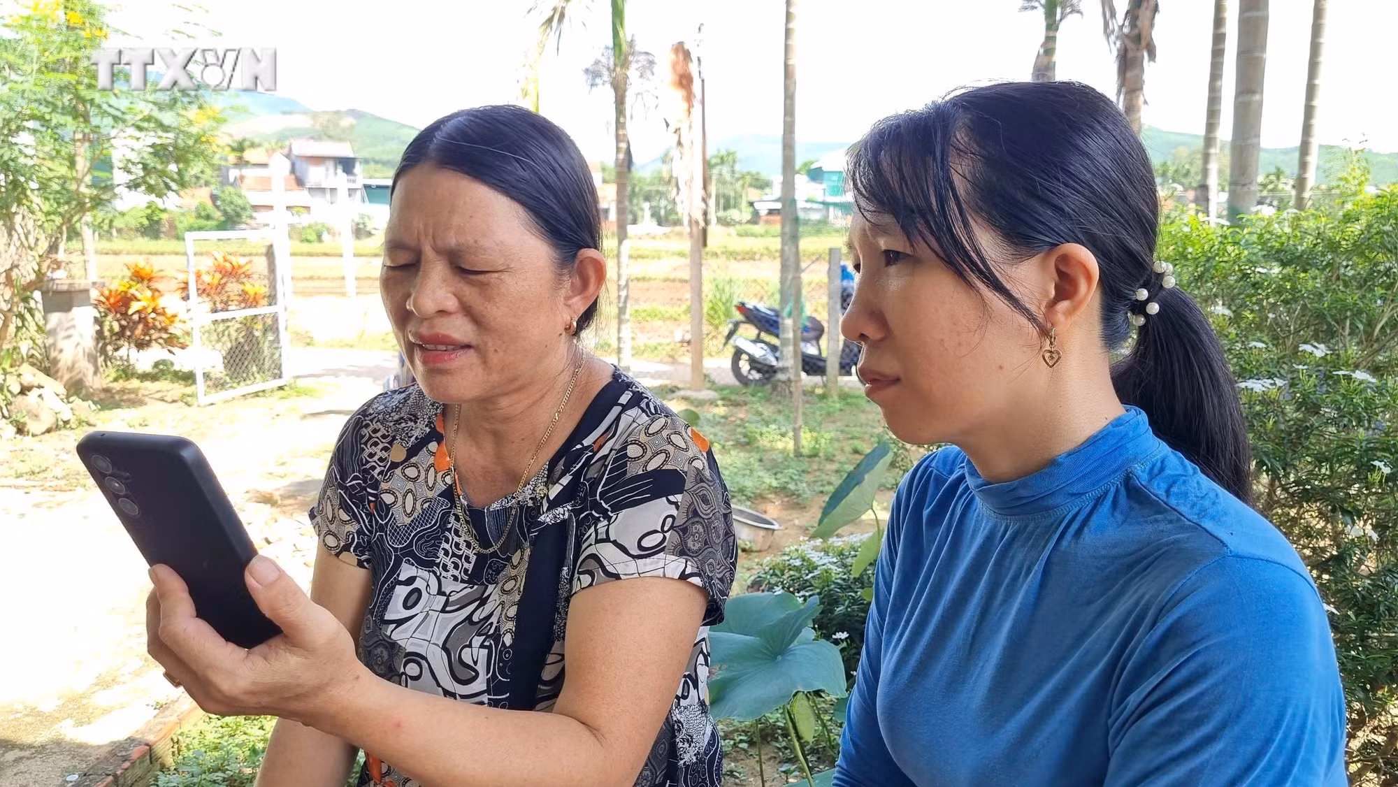vna_potal_quang_ngai_tang_cuong_truyen_thong_de_giam_ngheo_ben_vung_7698177.jpg