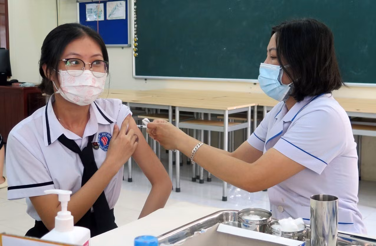 Ngày 11/3: Số mắc mới COVID -19 giảm 7 ca so với ngày hôm qua