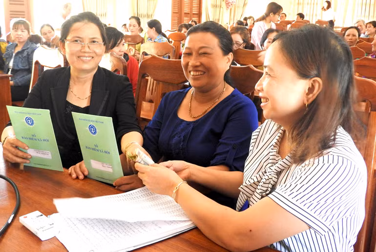 Phát triển người tham gia bảo hiểm xã hội tự nguyện ở Phú Yên 