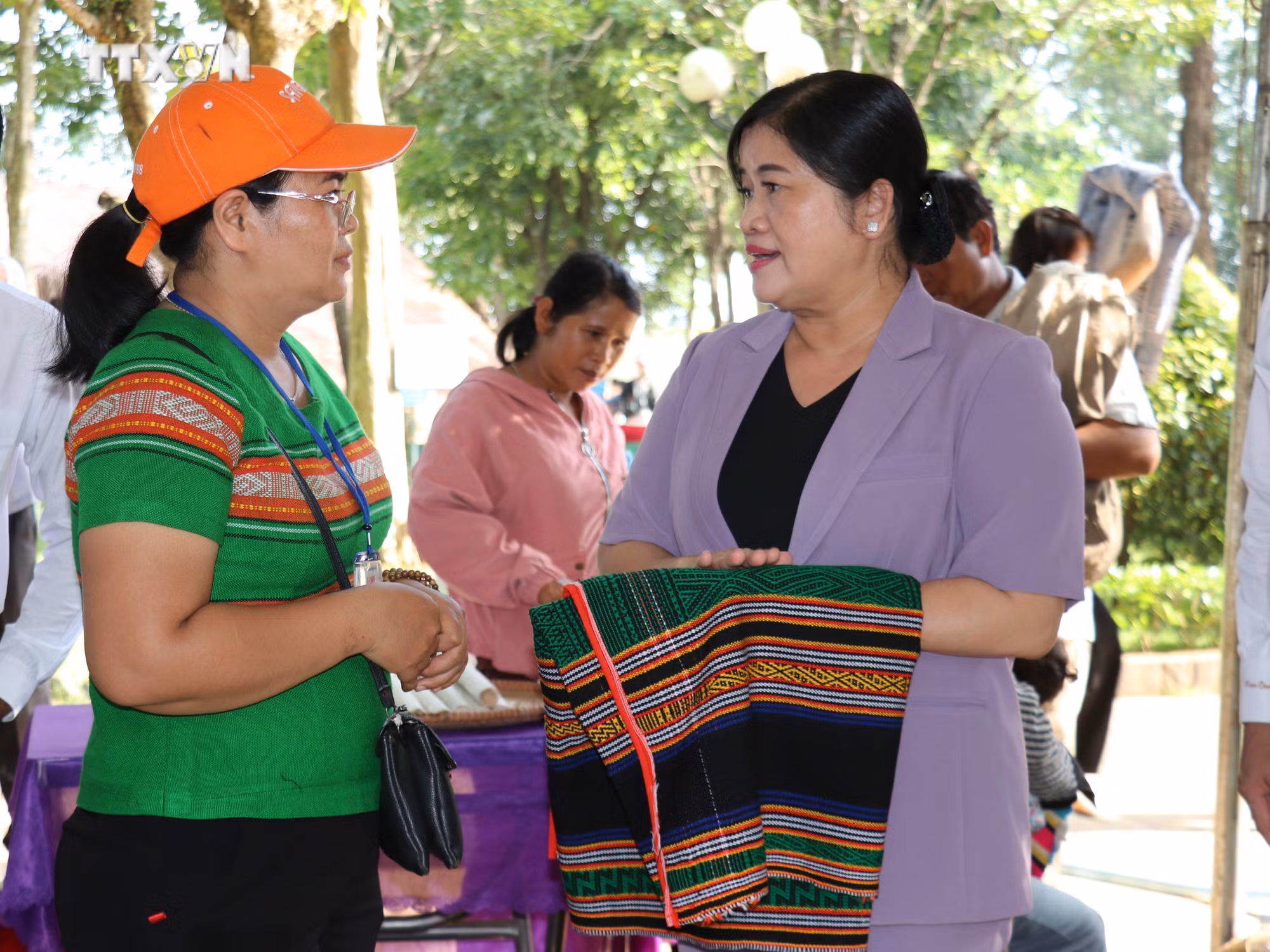 vna_potal_nguoi_giu_gin_phat_huy_ban_sac_van_hoa_truyen_thong_cua_dong_bao_dan_toc_tai_binh_phuoc_7748886.jpg