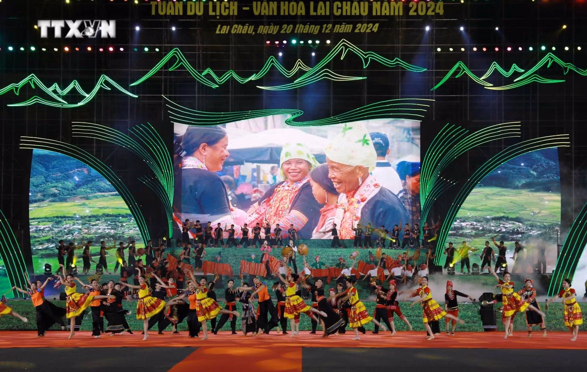 vna_potal_khai_mac_tuan_du_lich_-_van_hoa_lai_chau_nam_2024_“ve_voi_nhung_dinh_nui_lai_chau_ky_vi”_7768358.jpg