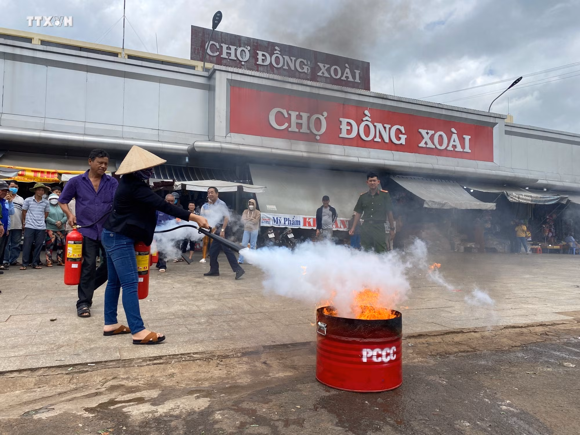 vna_potal_dien_tap_phong_chay_chua_chay_tai_cho_dong_xoai_binh_phuoc_7002499.jpg