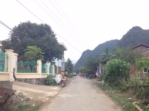 “Những con đường của ý Đảng, lòng dân” ở Cao Bằng