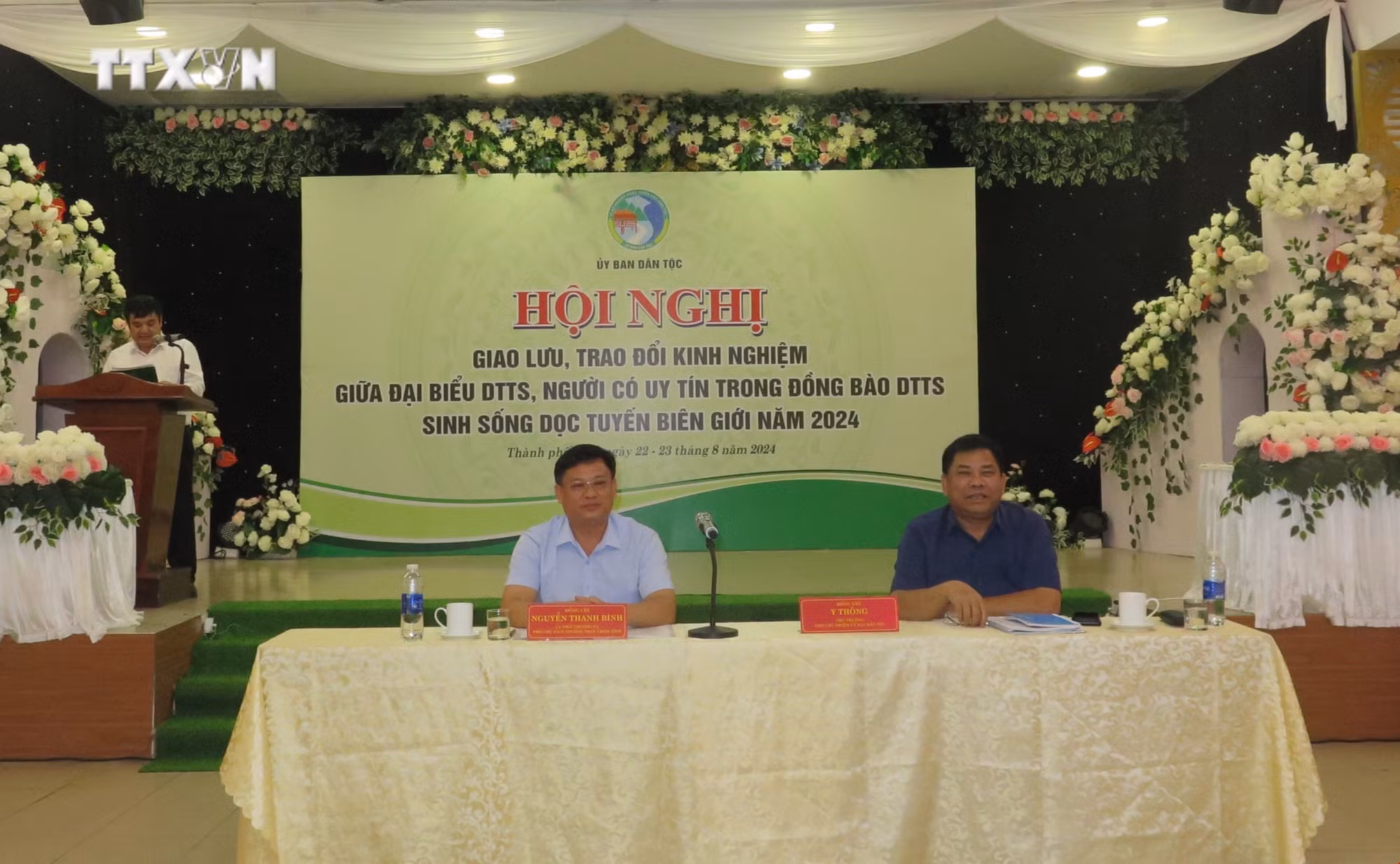 vna_potal_thua_thien_-_hue_hoi_nghi_giao_luu_trao_doi_kinh_nghiem_giua_dai_bieu_dan_toc_thieu_so__7550477.jpg