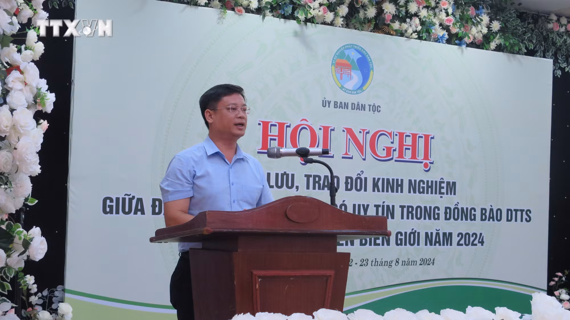 vna_potal_thua_thien_-_hue_hoi_nghi_giao_luu_trao_doi_kinh_nghiem_giua_dai_bieu_dan_toc_thieu_so__7550478.jpg