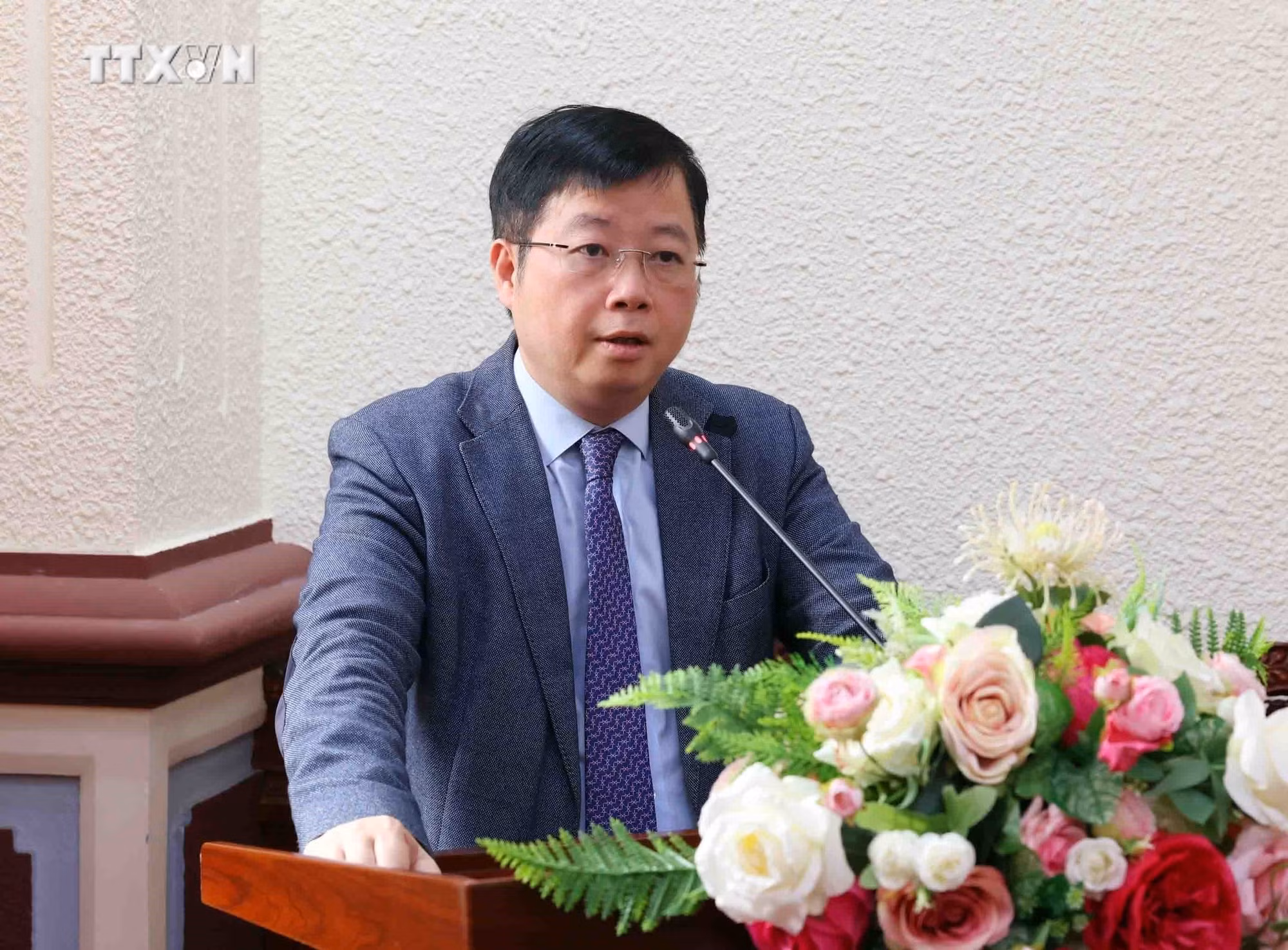 vna_potal_thu_truong_bo_thong_tin_va_truyen_thong_nguyen_thanh_lam_lam_tong_giam_doc_vtv_7683362.jpg