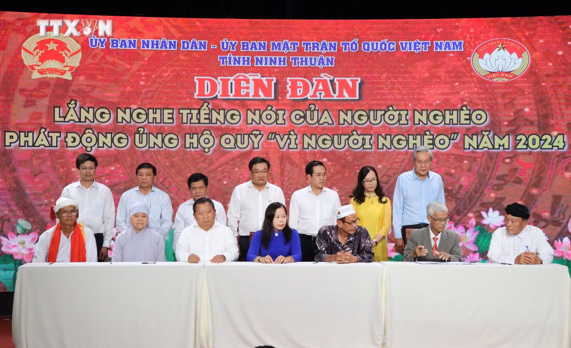 vna_potal_ninh_thuan_phat_dong_ung_ho_quy_vi_nguoi_ngheo_nam_2024_7693838.jpg