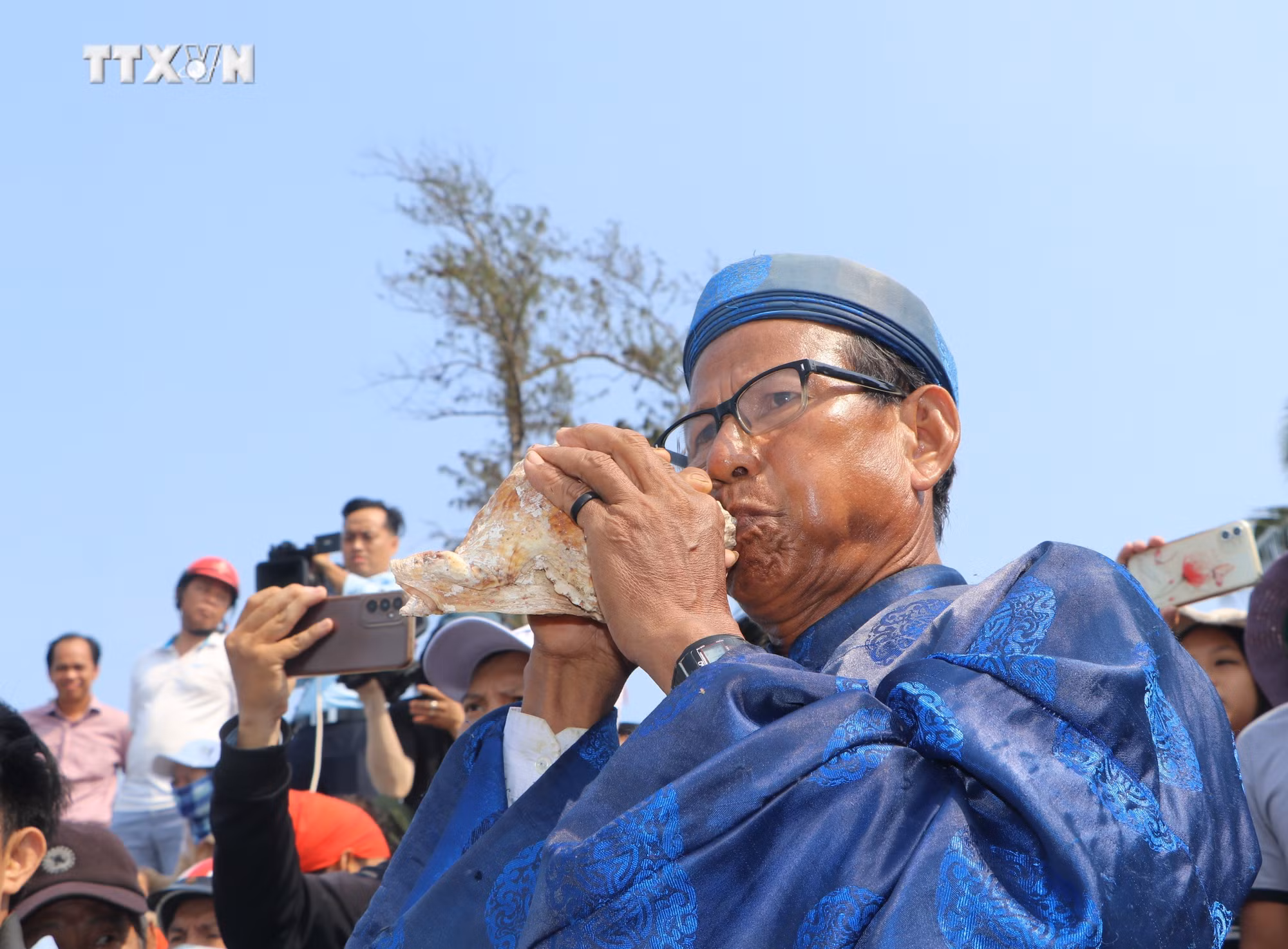 vna_potal_tinh_quang_ngai_tri_an_cong_duc_nhung_hung_binh_hoang_sa_7339501 (1).jpg