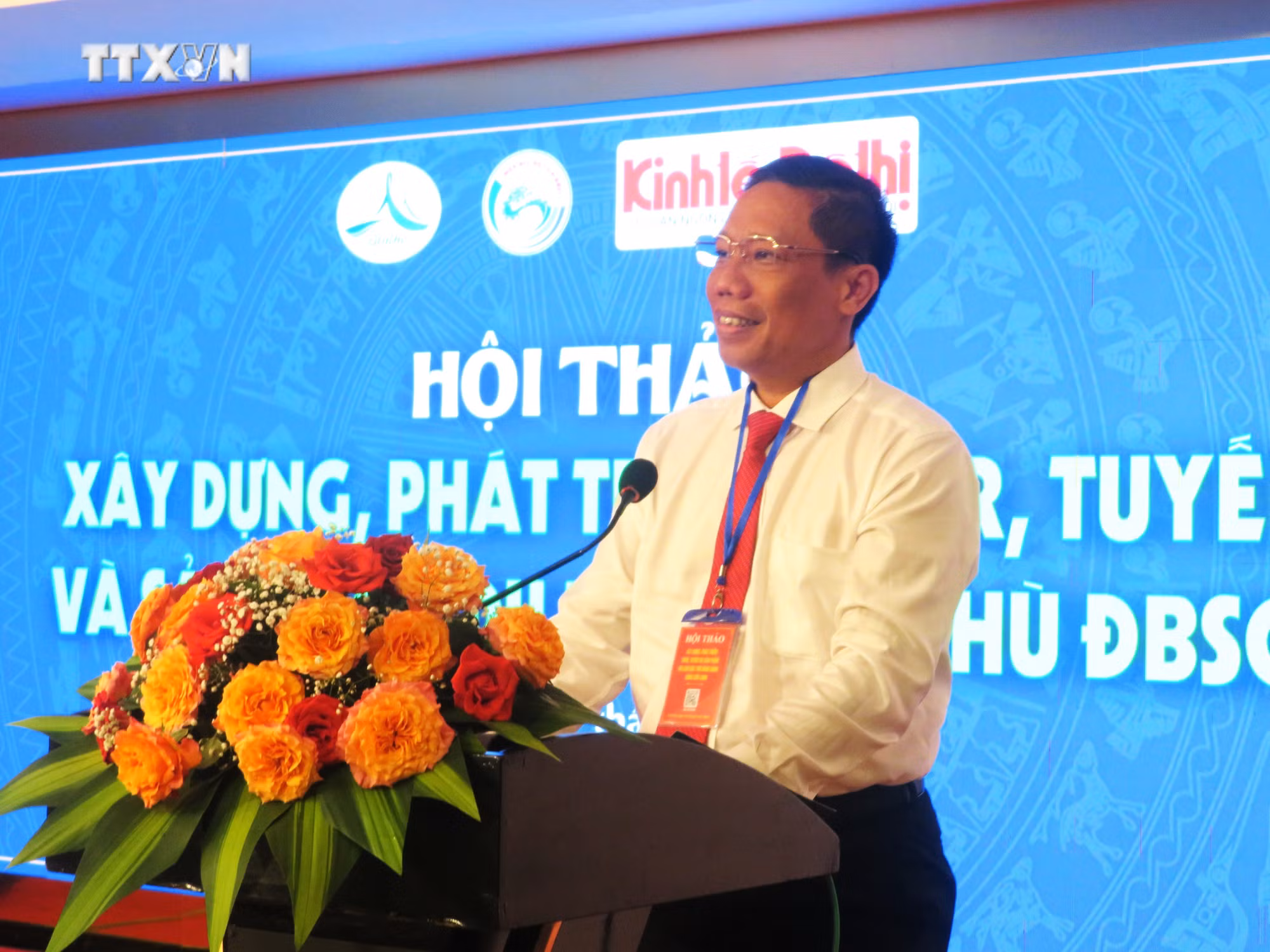 vna_potal_hoi_thao_“xay_dung_phat_trien_tour_-_tuyen_va_cac_san_pham_dac_thu_cua_du_lich_dong_bang_song_cuu_long”_7296564.jpg