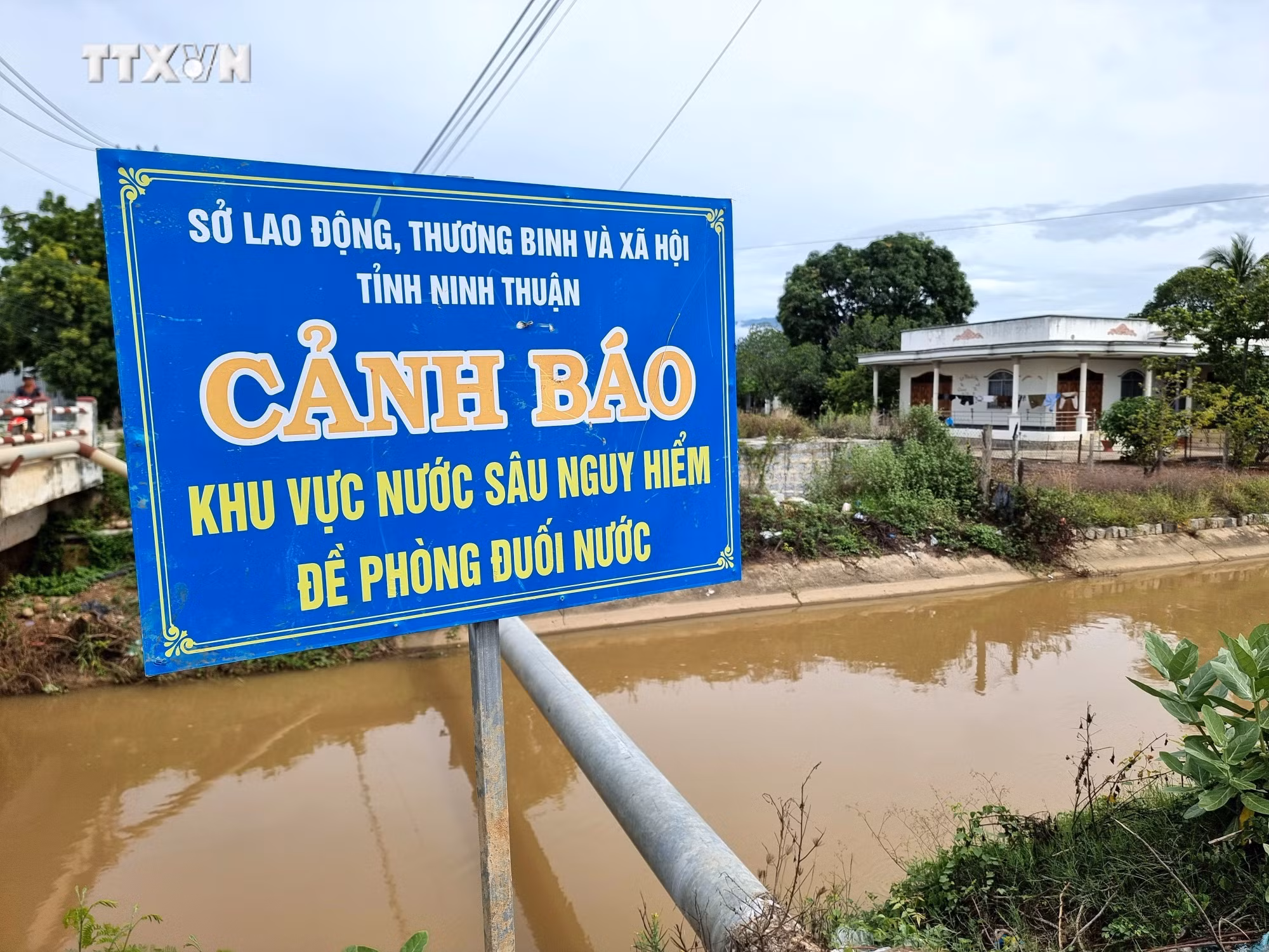 vna_potal_ninh_thuan_tang_cuong_phong_chong_duoi_nuoc_trong_mua_mua_lu_7611093.jpg