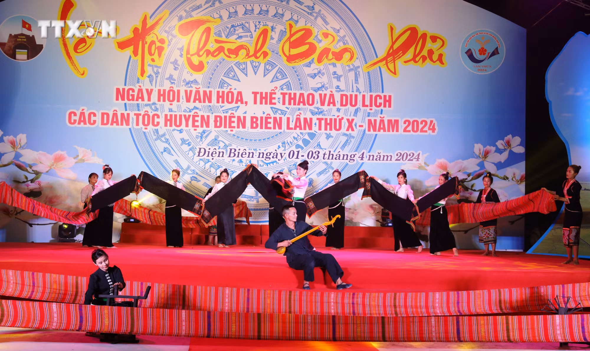 vna_potal_nhieu_hoat_dong_hap_dan_tai_ngay_hoi_van_hoa_the_thao_va_du_lich_huyen_dien_bien_7301175.jpg