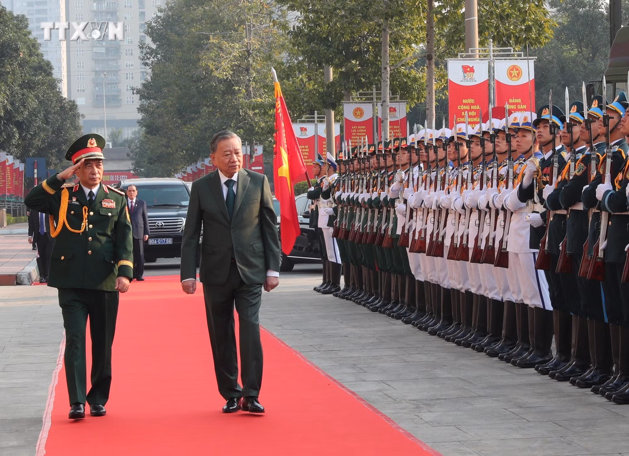 vna_potal_le_ky_niem_80_nam_ngay_thanh_lap_quan_doi_nhan_dan_viet_nam_7766786.jpg