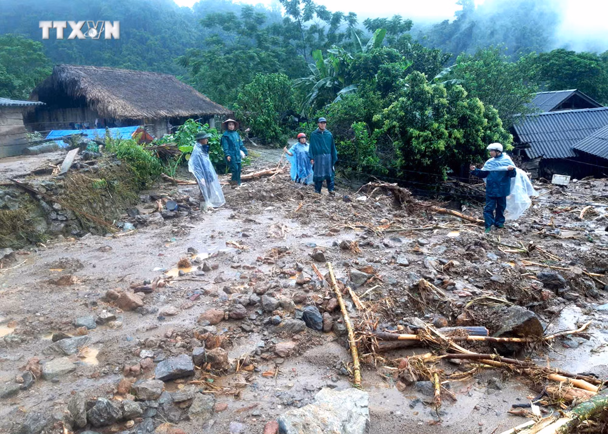 vna_potal_nhieu_dia_phuong_cua_tinh_ha_giang_tan_hoang_sau_mua_lu_7591021.jpg