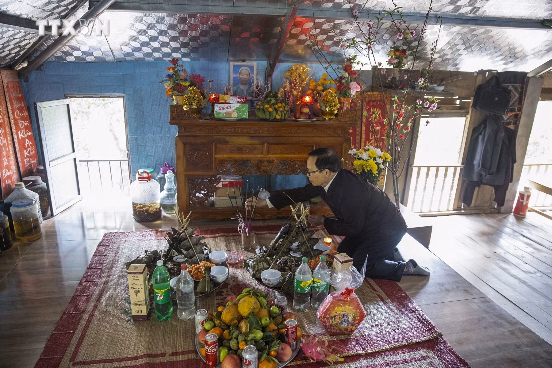 vna_potal_don_tet_nguyen_dan_cua_nguoi_muong_hoa_binh_7183667.jpg