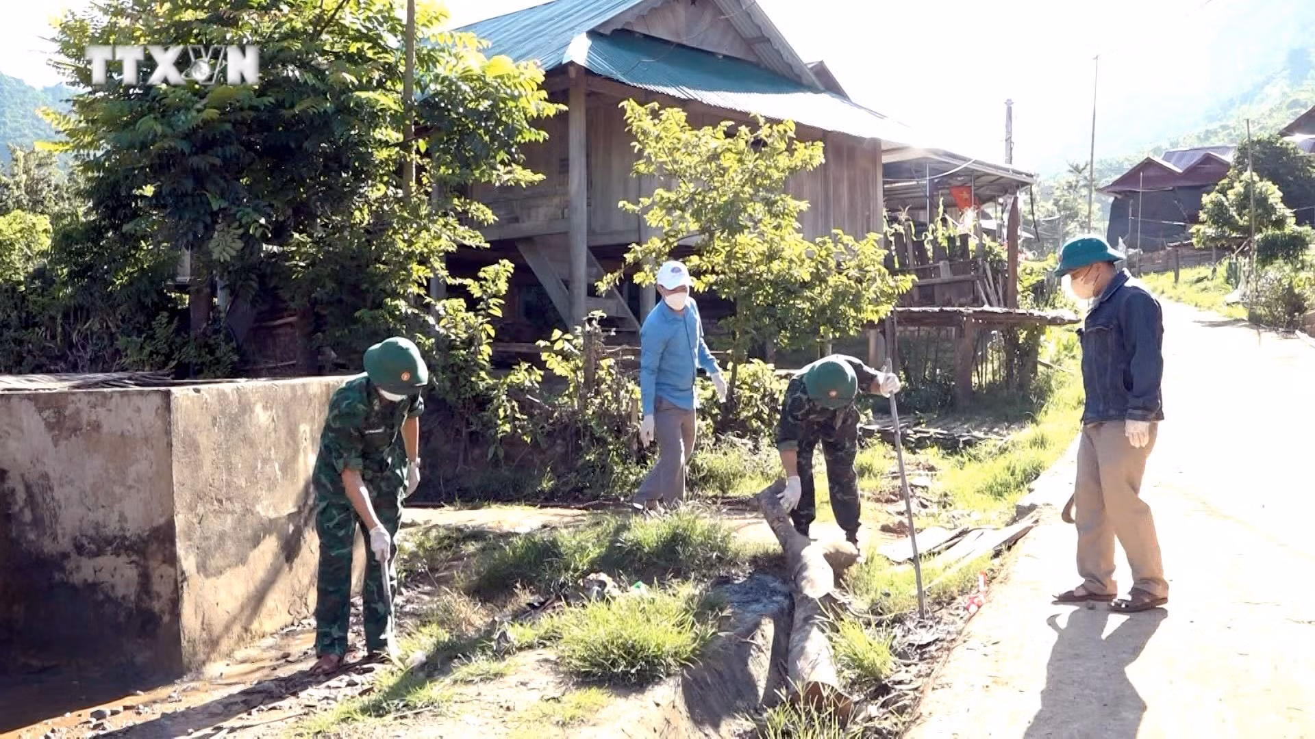 vna_potal_thanh_hoa_khong_che_o_dich_bach_hau_7536251.jpg