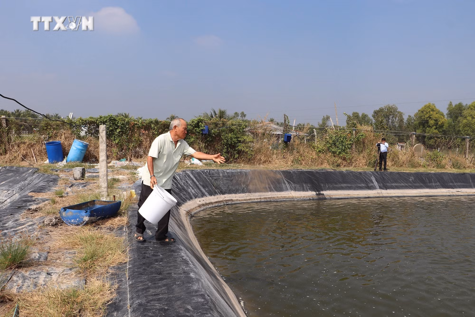 vna_potal_ty_phu_tom_mien_dat_man_tien_giang_7186858.jpg