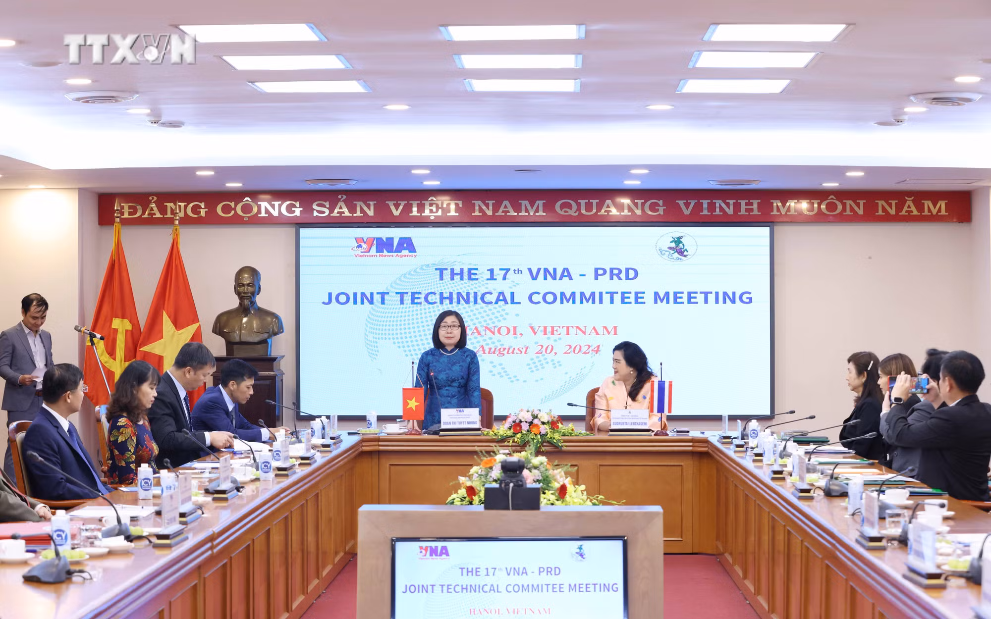 vna_potal_cuoc_hop_uy_ban_ky_thuat_hon_hop_lan_thu_17_giua_thong_tan_xa_viet_nam_va_cuc_quan_he_cong_chung_thai_lan___7547043.jpg
