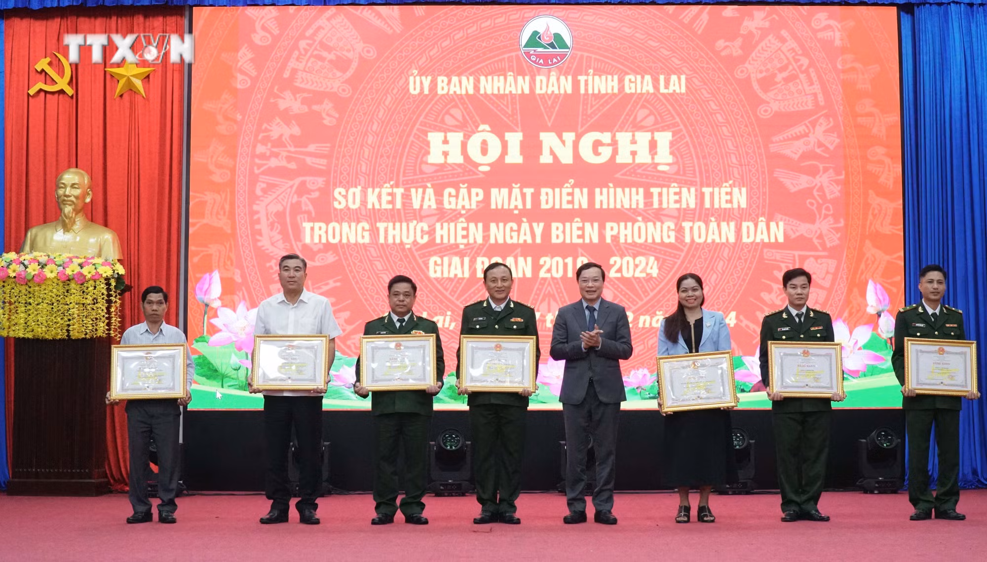 vna_potal_gia_lai_so_ket_5_nam_thuc_hien_“ngay_bien_phong_toan_dan”_7244530.jpg