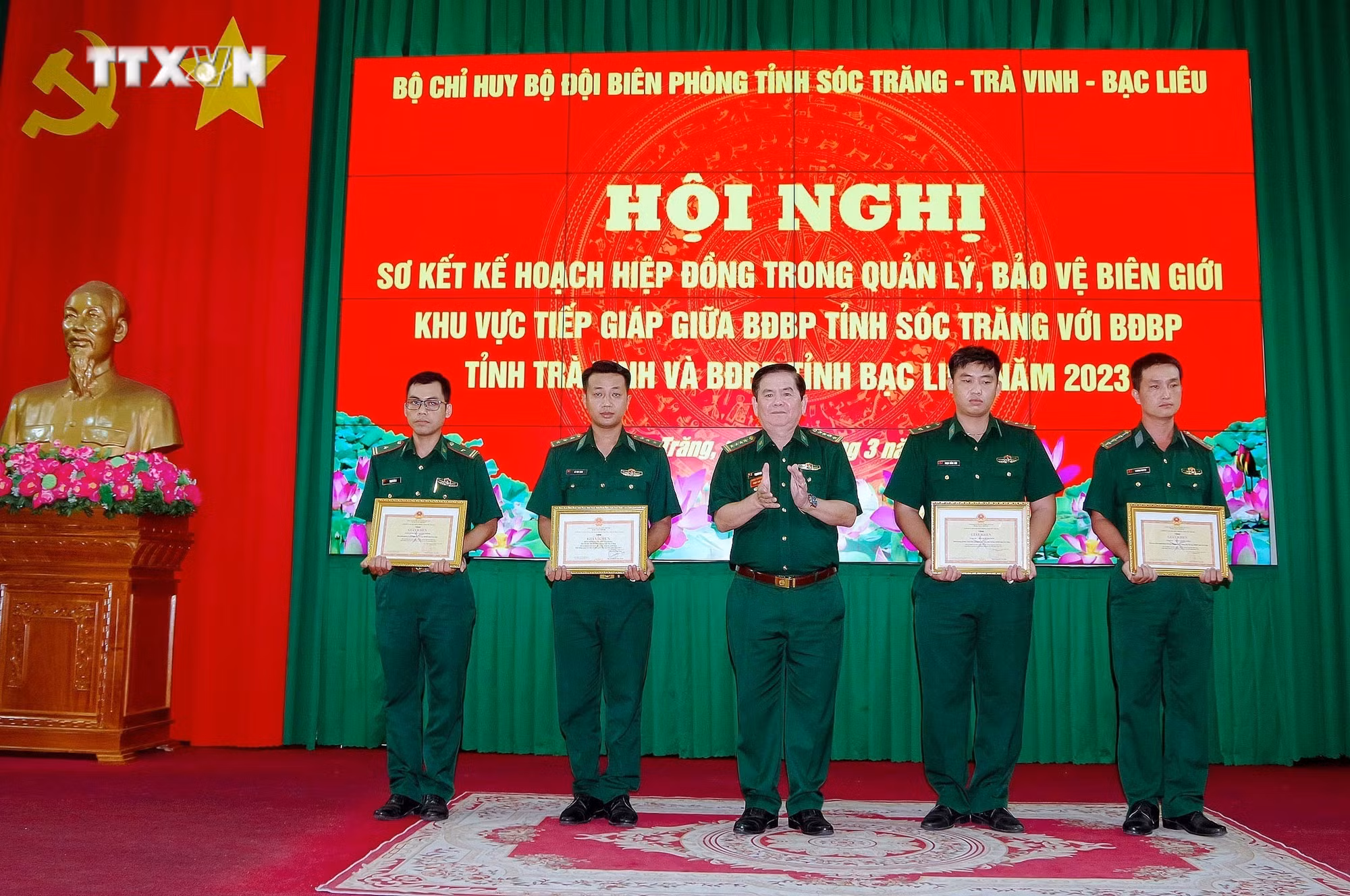 vna_potal_bo_doi_bien_phong_soc_trang–tra_vinh–bac_lieu_phoi_hop_hieu_qua_bao_ve_bien_gioi_vung_bien_7260174.jpg