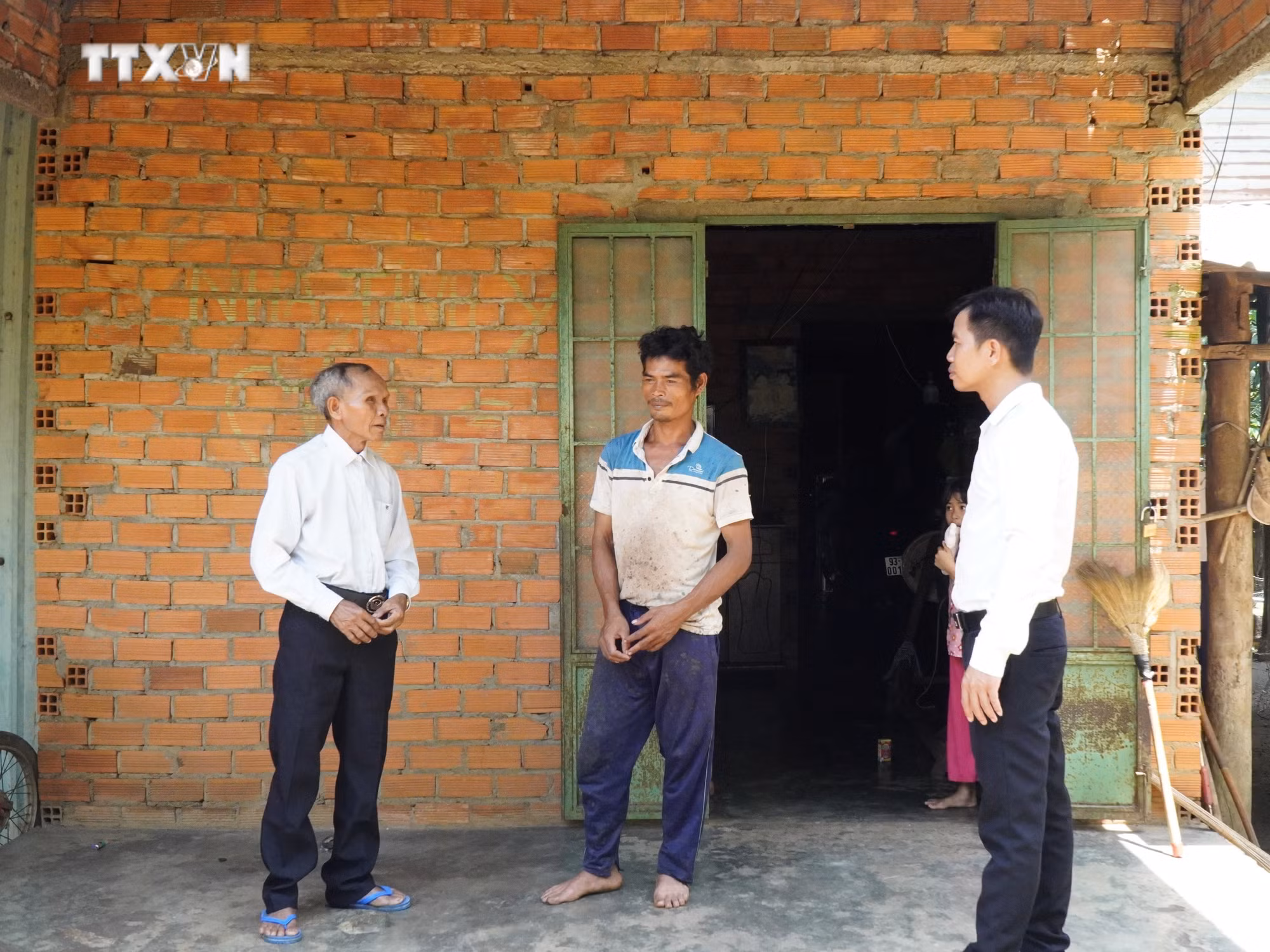 vna_potal_gia_lang_guong_mau_vung_dong_bao_thieu_so_o_huyen_phu_rieng_binh_phuoc_7557504.jpg