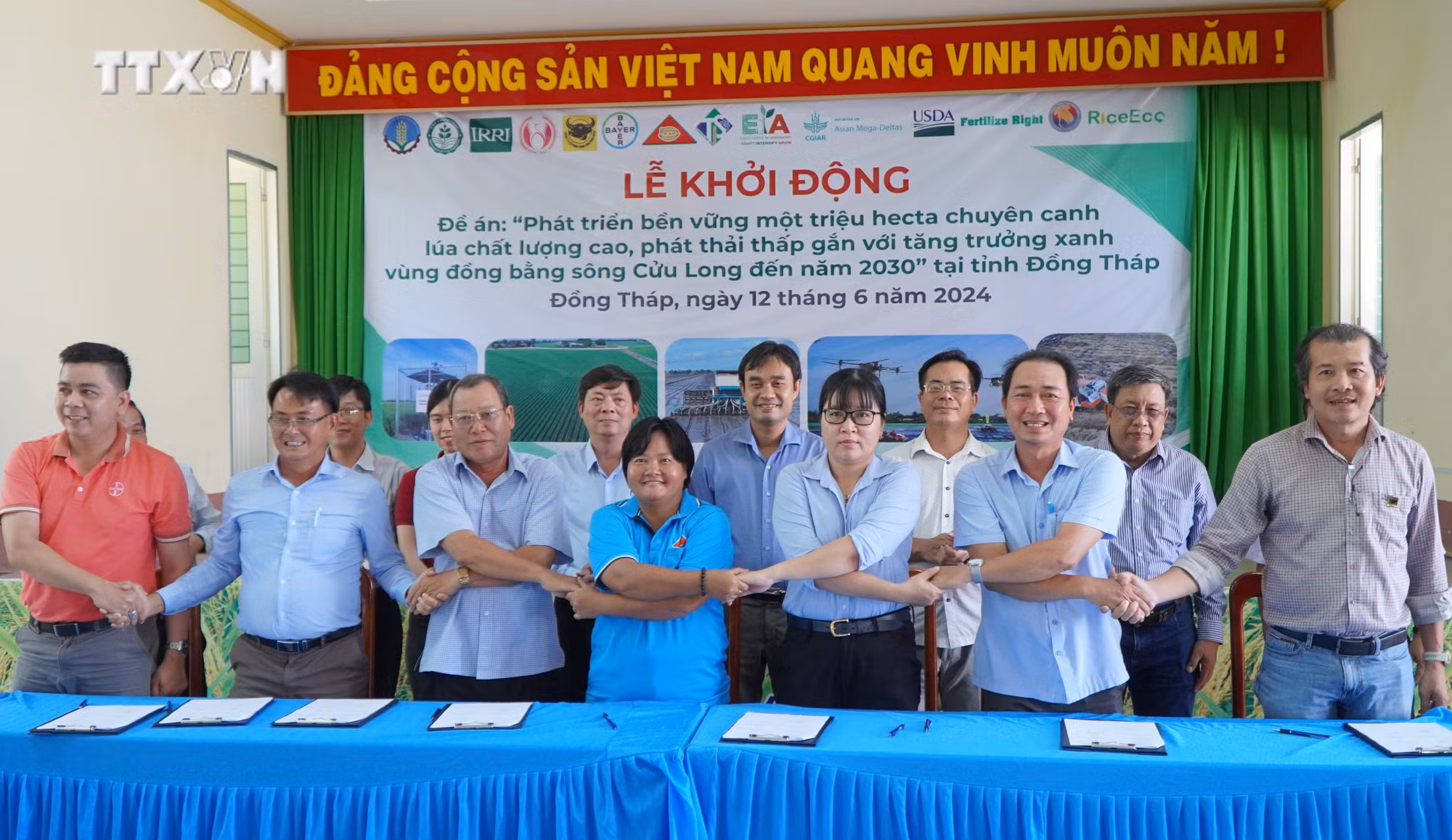 vna_potal_khoi_dong_de_an_1_trieu_ha_chuyen_canh_lua_chat_luong_cao_phat_thai_thap_tai_dong_thap_7426703.jpg