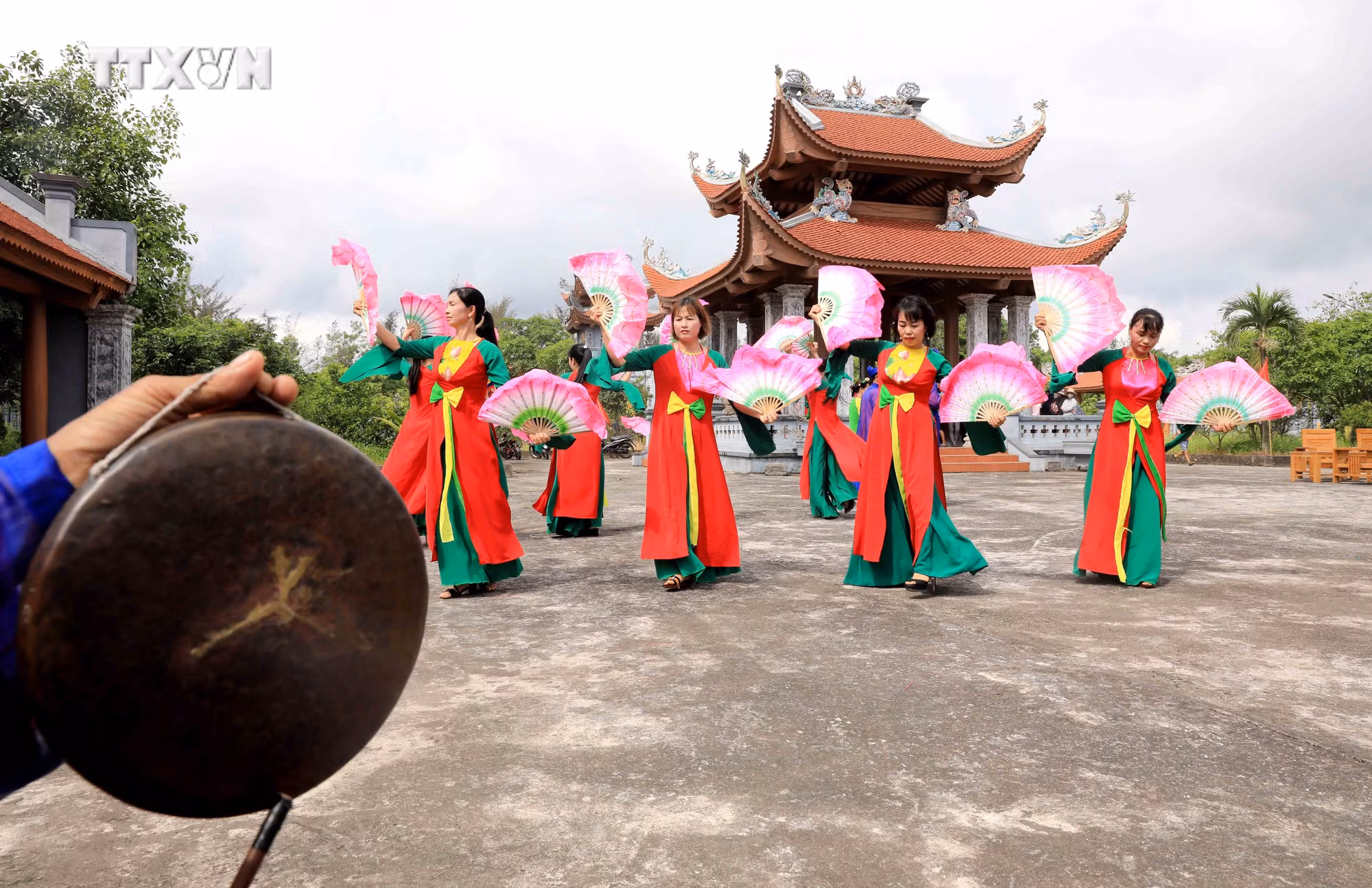 vna_potal_van_hoa_soi_duong_thai_binh_bao_ton_va_phat_huy_di_san_nghe_thuat_cheo_7466595.jpg