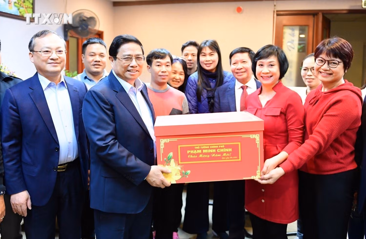 vna_potal_thu_tuong_kiem_tra_cong_tac_truc_thong_tin_cua_ttxvn_vtv_va_vov_7220353.jpeg