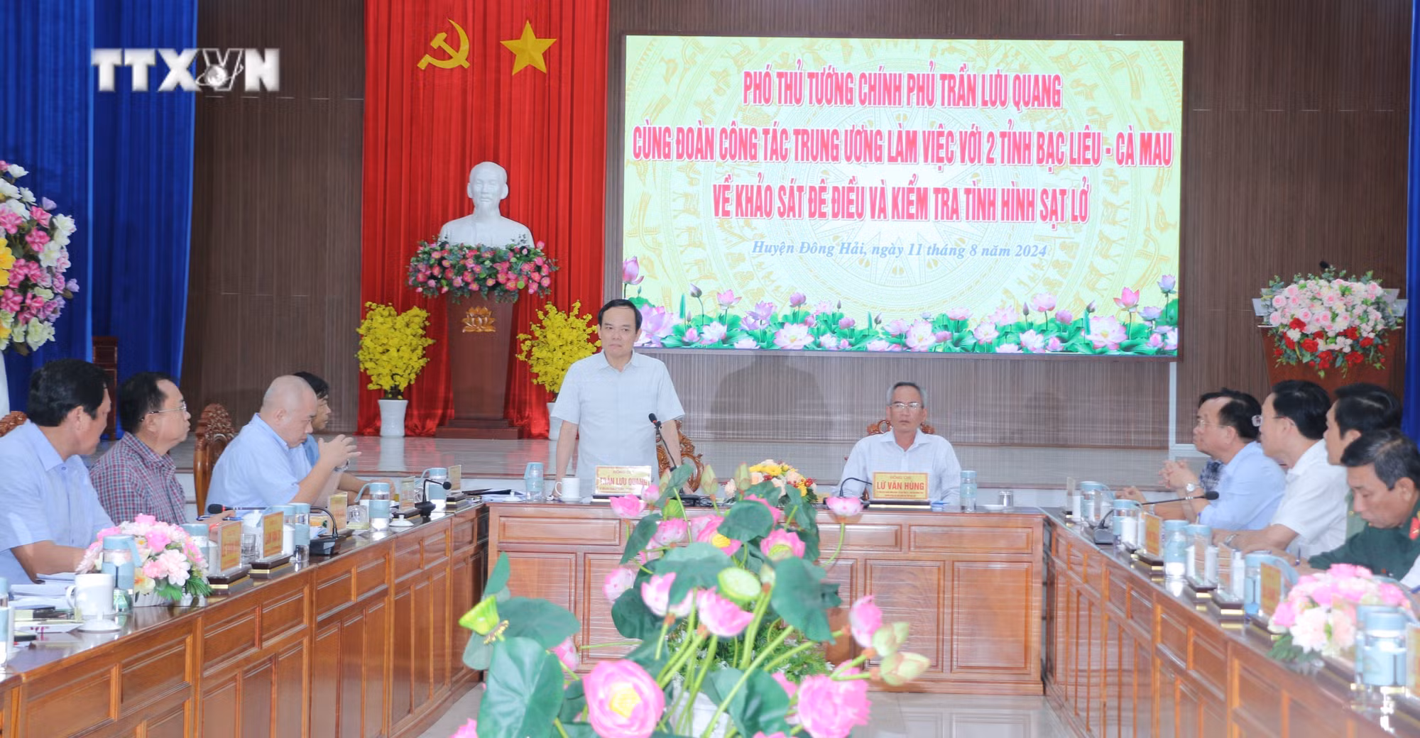 vna_potal_pho_thu_tuong_tran_luu_quang_lam_viec_voi_hai_tinh_bac_lieu_va_ca_mau_ve_tinh_hinh_sat_lo_7532250.jpg