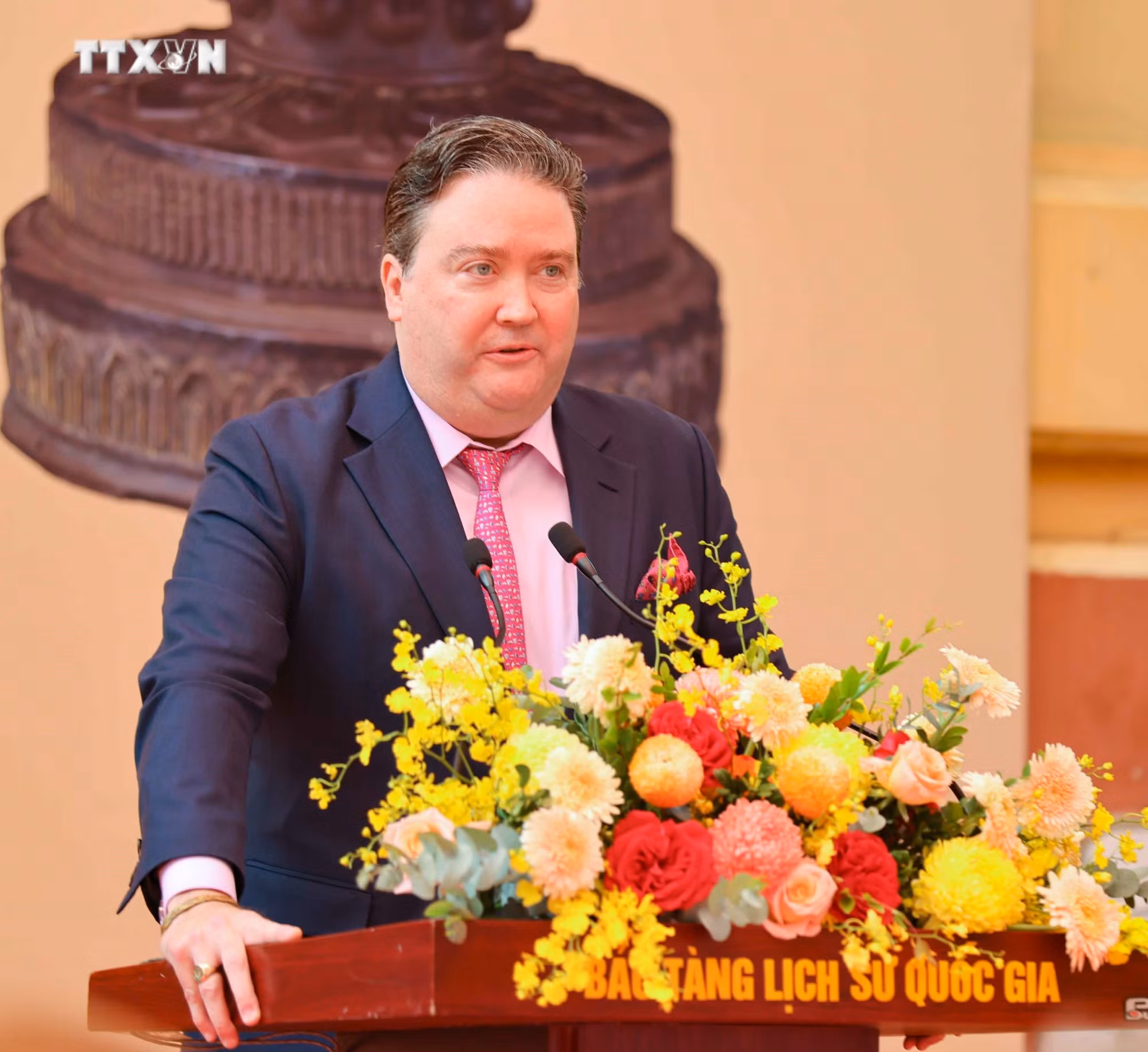 vna_potal_le_cong_bo_ket_qua_tiep_nhan_hoi_huong_tuong_dong_nu_than_durga_va_khai_mac_trung_bay_chuyen_de_bau_vat_champa_-_dau_an_thoi_gian_7561110.jpg