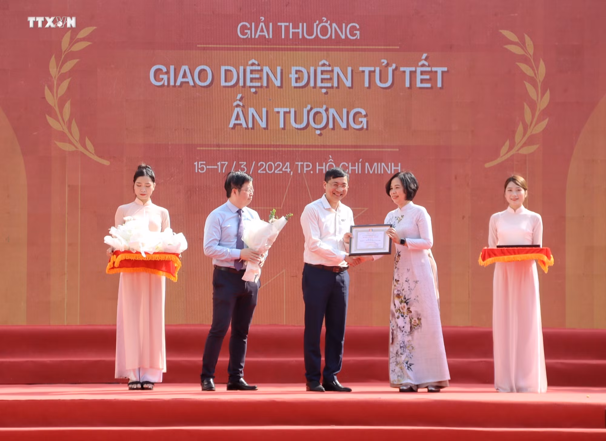 vna_potal_be_mac_hoi_bao_toan_quoc_nam_2024_7275172.jpg